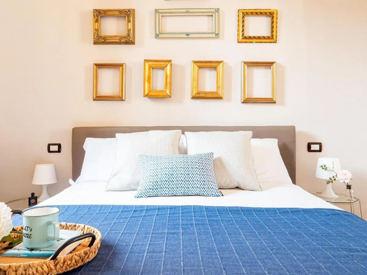 The Best Rent - Lovely One Bedroom Apartment Close To San Babila Milan 0*,  Italy