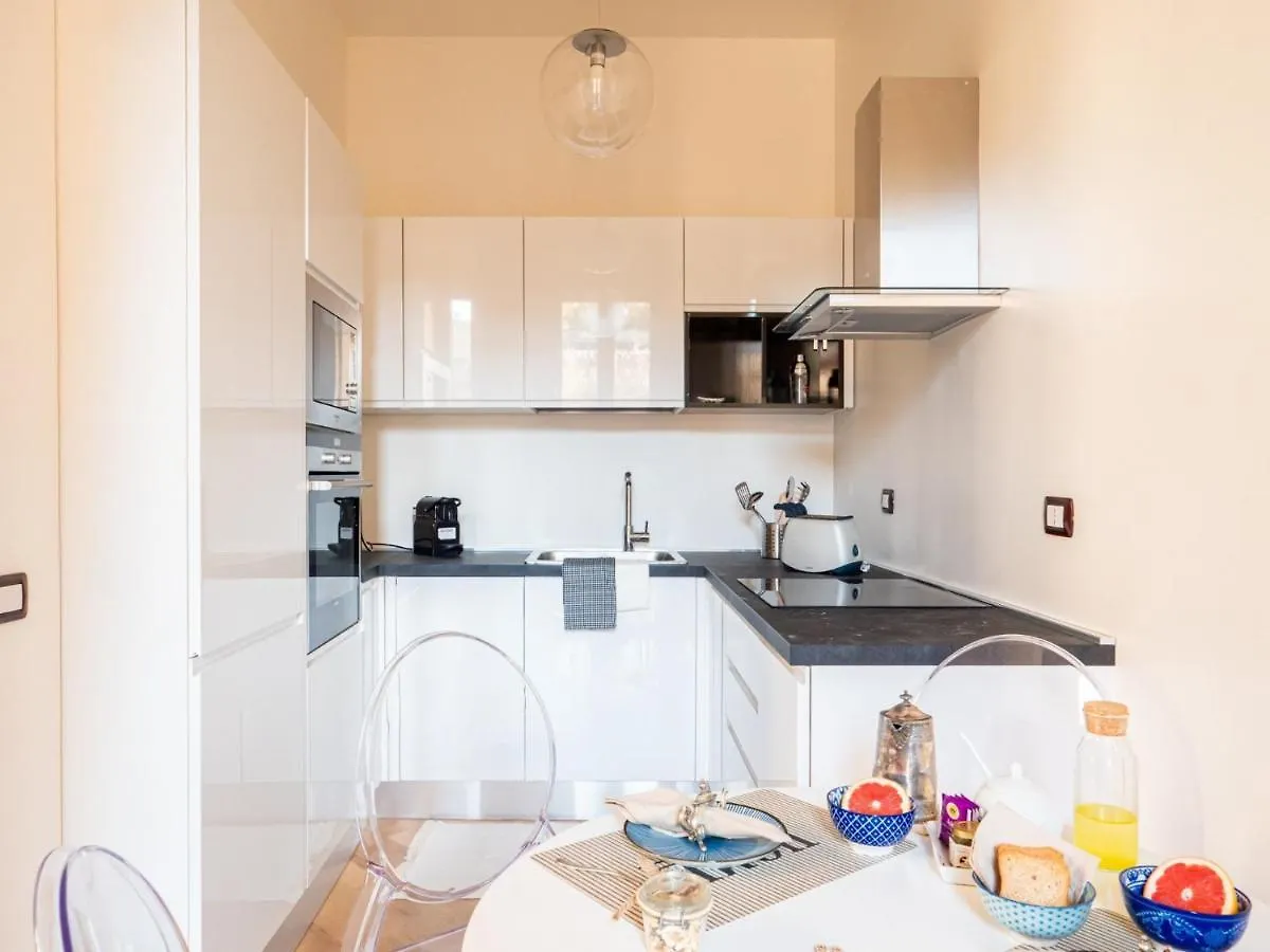 The Best Rent - Lovely One Bedroom Apartment Close To San Babila Milan