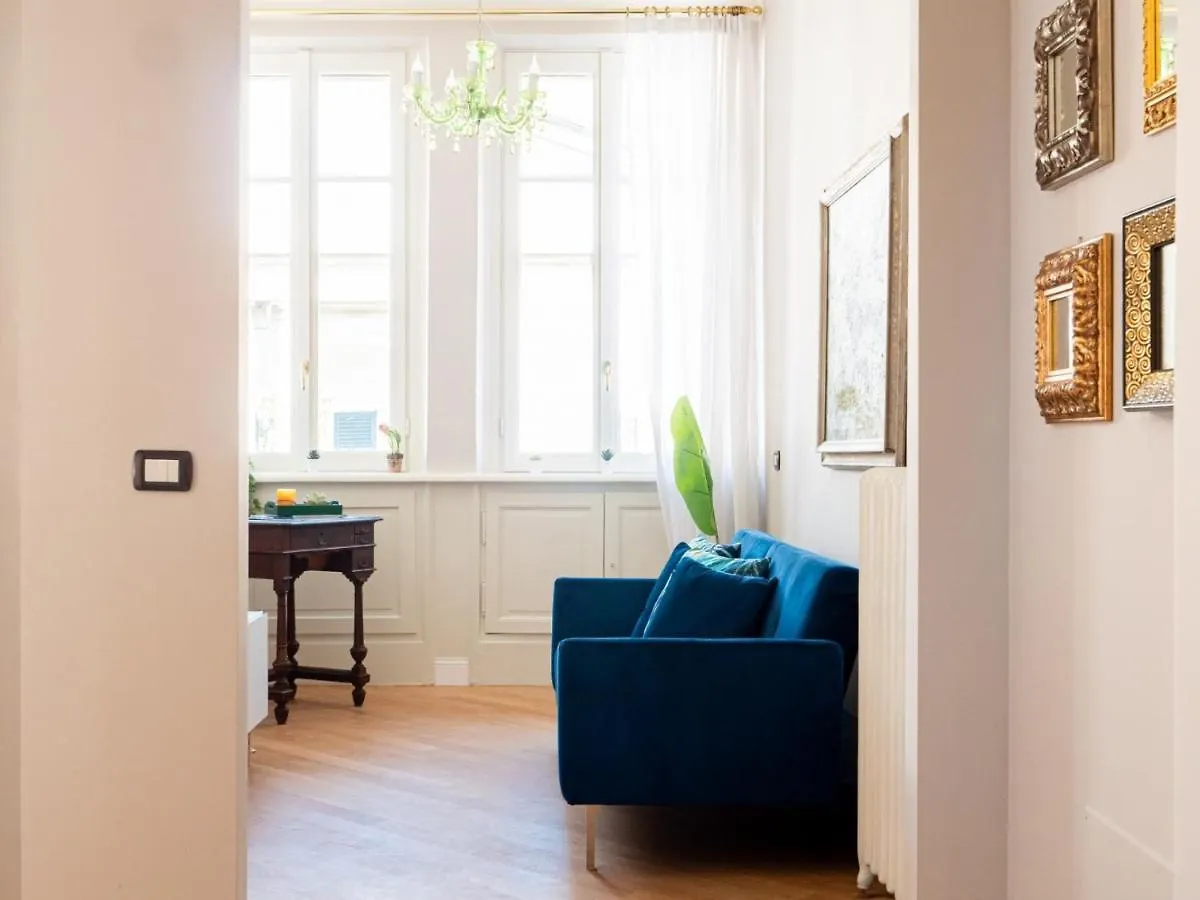 The Best Rent - Lovely One Bedroom Apartment Close To San Babila Milan Italy