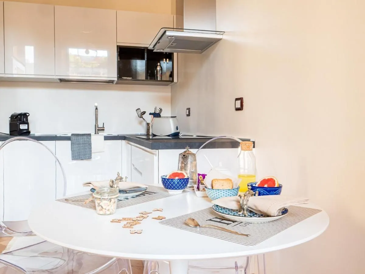 The Best Rent - Lovely One Bedroom Apartment Close To San Babila Milán Itálie
